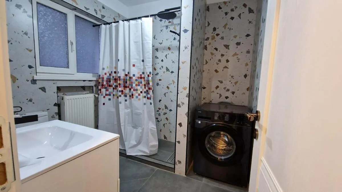 Sicilia Luxury Suite By Sattal Bucharest 0*,